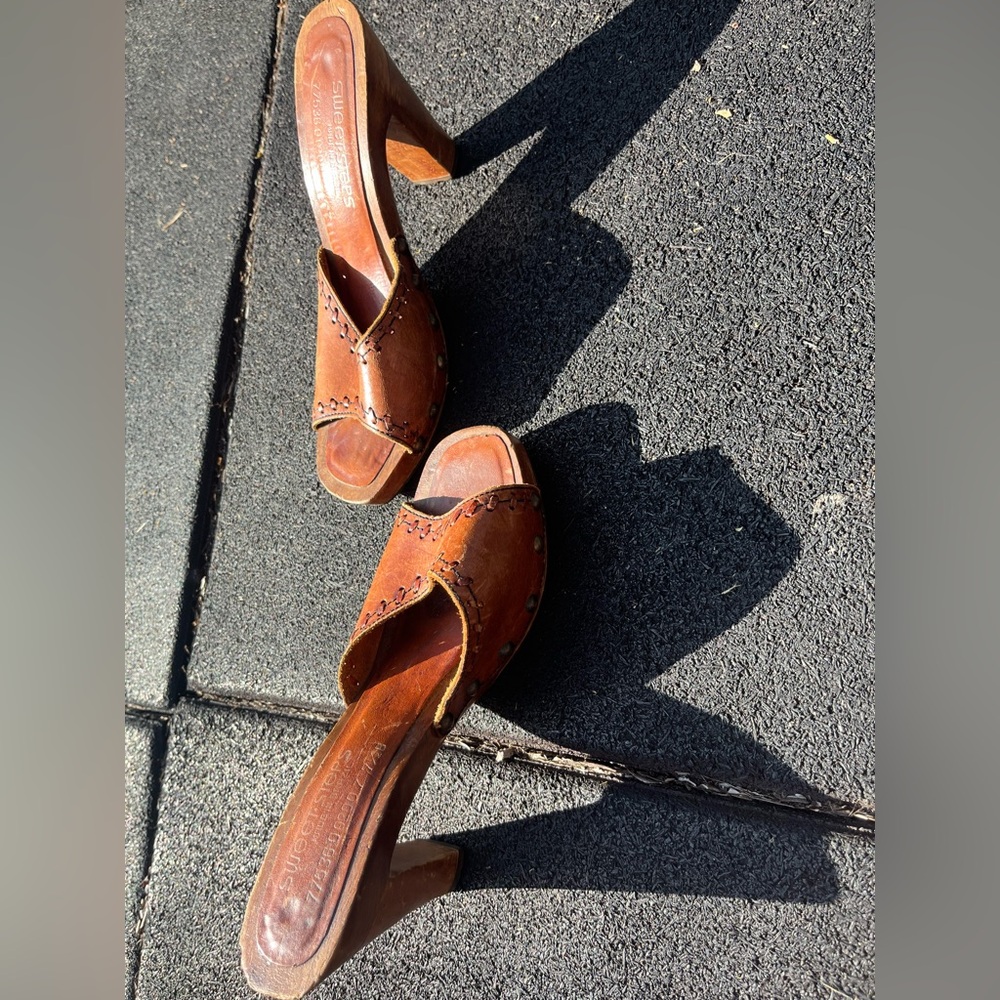 Women's Brown Leather Sandals